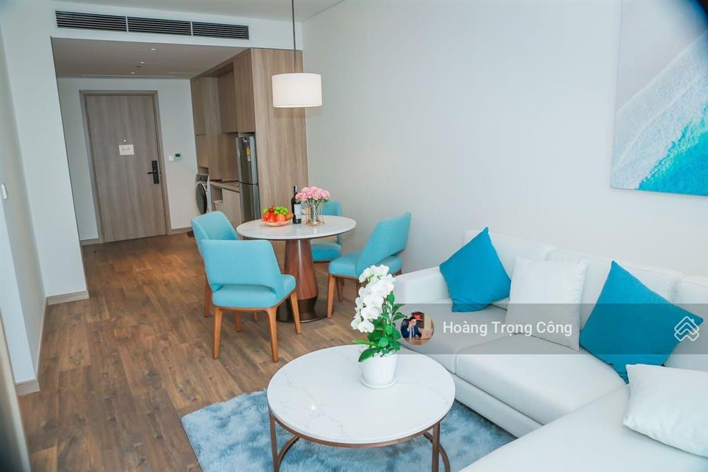 Bán cắt lỗ căn góc 2 mặt thoáng b05 giá 2,9x tỷ tầng trung view biển hồ thoáng mát.  0923 878 ***