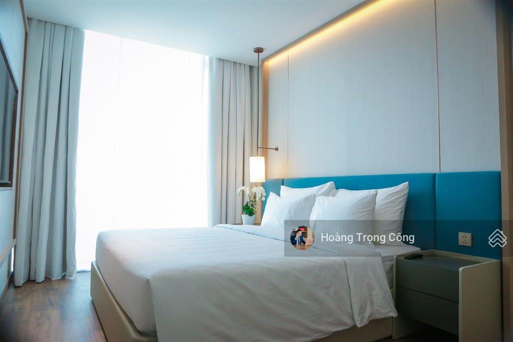 Bán cắt lỗ căn góc 2 mặt thoáng b05 giá 2,9x tỷ tầng trung view biển hồ thoáng mát.  0923 878 ***