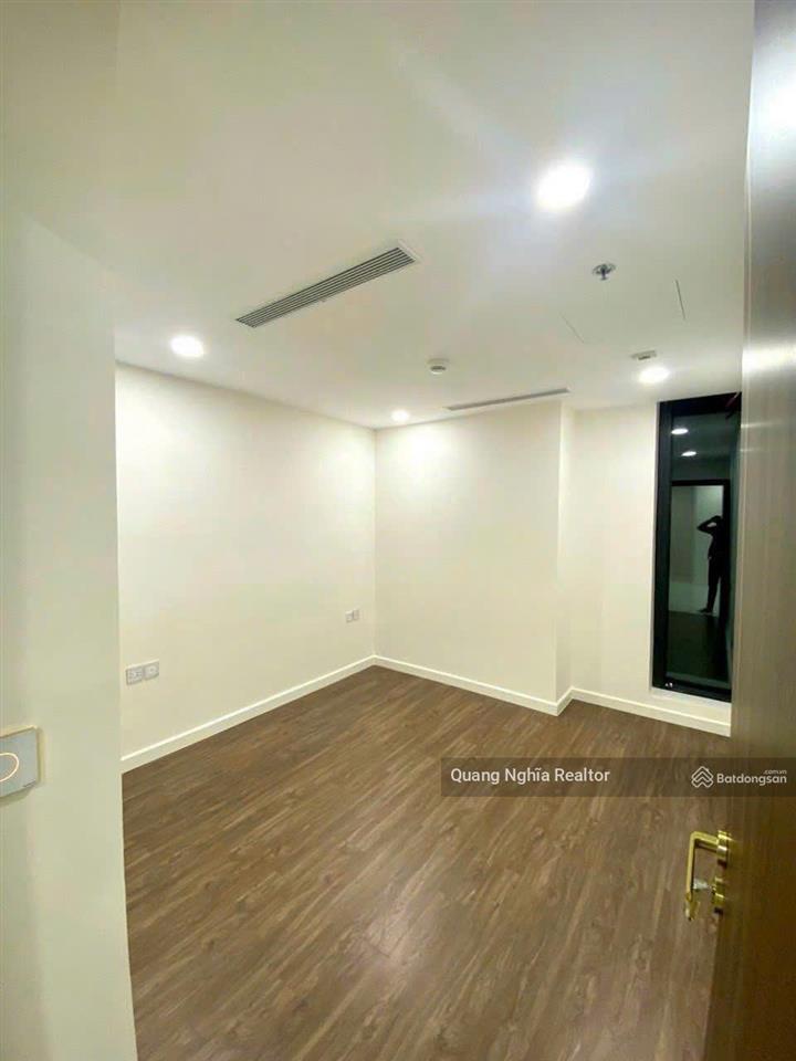 Căn góc 4pn+1  132m2 siêu rộng tại sunshine sky city liền kề phú mỹ hưng giá tốt  0797 766 ***
