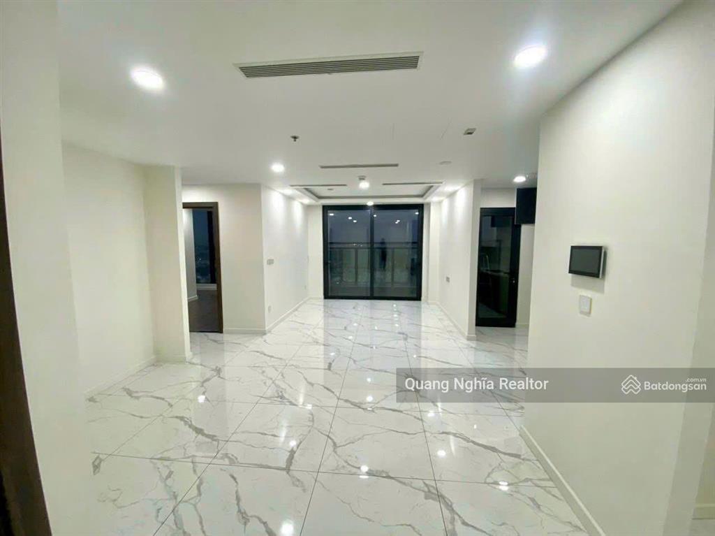 Căn góc 4pn+1  132m2 siêu rộng tại sunshine sky city liền kề phú mỹ hưng giá tốt  0797 766 ***