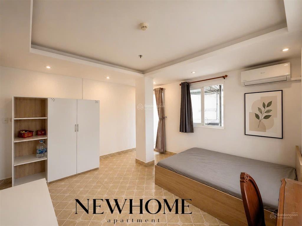 Cho thuê căn hộ studio full nội thất | ban công rộng 50m2 | ngay sân bay tân sơn nhất  phú nhuận