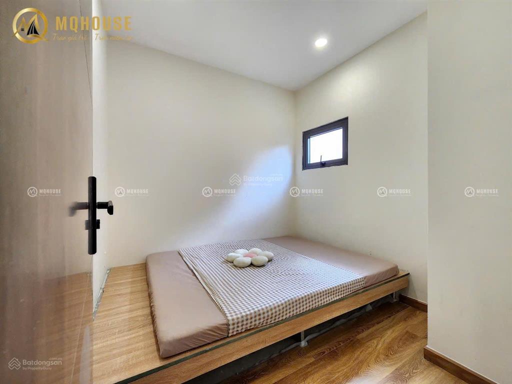 Cho thuê căn hộ dịch vụ 2 phòng ngủ trường chinh  full nội thất  ban công  cửa sổ