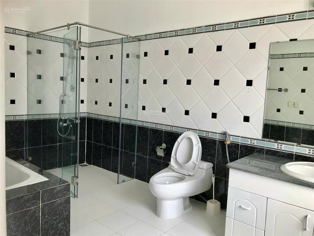 Siêu vip, villas vườn khu compound thảo điền, 27x64m, diện tích 1760m2, 205 tỷ