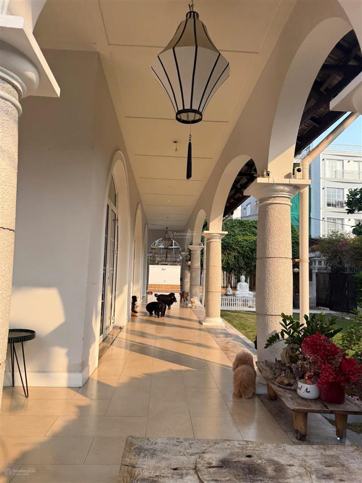 Biệt thự compound 168tr/m2 rẻ nhất thảo điền, 651m2, sân vườn + hồ bơi, an ninh 24/7, 3 tầng 110 tỷ