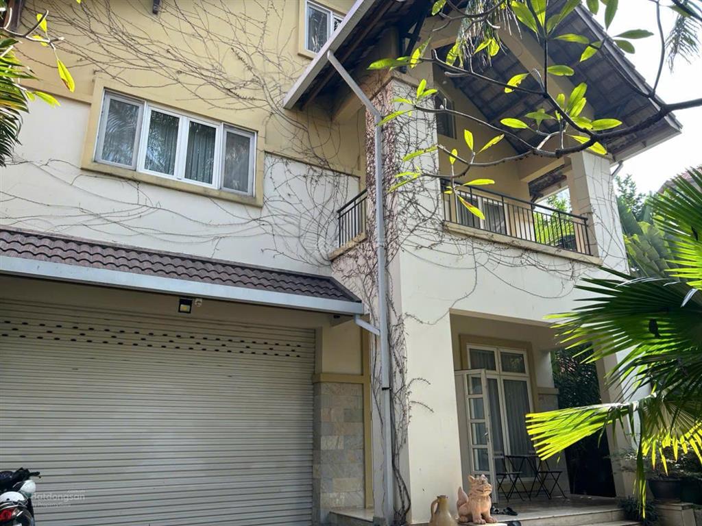 Biệt thự compound 168tr/m2 rẻ nhất thảo điền, 651m2, sân vườn + hồ bơi, an ninh 24/7, 3 tầng 110 tỷ