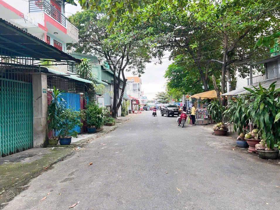 Nhà 1 trệt 1 lầu đất ngang khủng p. an bình vị trí gần quốc lộ, đường ô tô vào tận cửa di