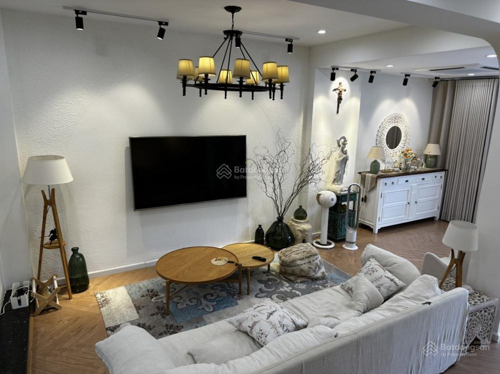 Siêu phẩm! bán nhà hxh nguyễn chí thanh, p9, quận 5  9x20m  3 tầng. giá 32 tỷ