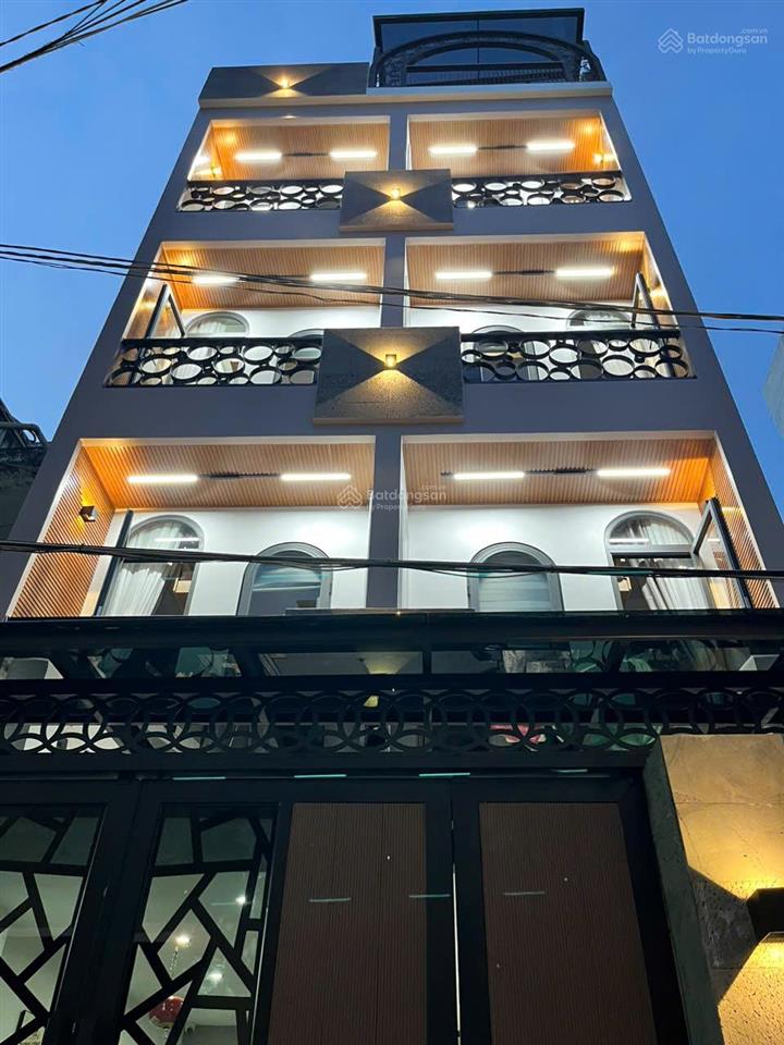Bán chdv 33p giá 21 tỷ  hđt 121,6tr/th ngay đại hoc hutech, p26, bình thạnh  8,7 x 22m(161m2)