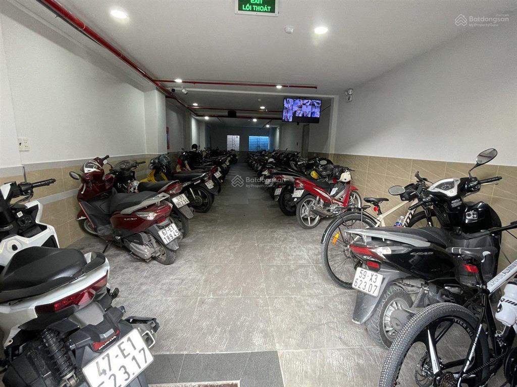 Bán chdv 20 phòng hđt 100tr/th  nguyễn cửu vân, p17, bình thạnh  6,5x30m  5 tầng. bán 28 tỷ