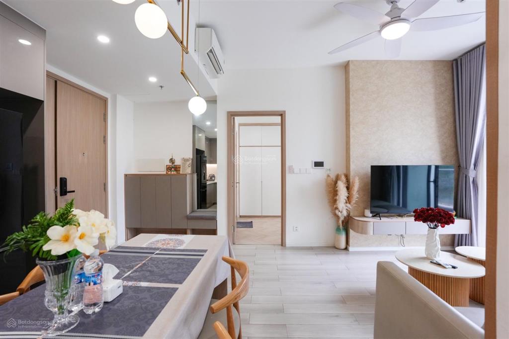 Siêu vị trí ngay the grand manhattan mt cô giang, quận 1  4 x 16m 4 tầng. hđt48tr/th giá 33tỷ