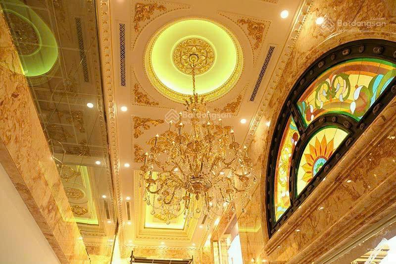 Bán khách sạn 45 phòng, hđt 140tr/th mt ngay nhà ga t3, p15, tân bình. 10x30m hầm+7 t. giá 55tỷ