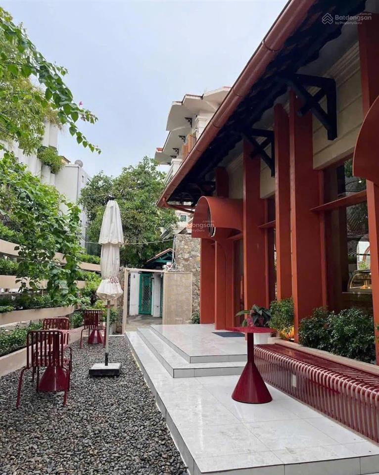 Bán villa sân vườn lõi trung tâm quận 3 pasteur 21x25m(280m2)  3 tầng hđt 7000usd/th 160 tỷ