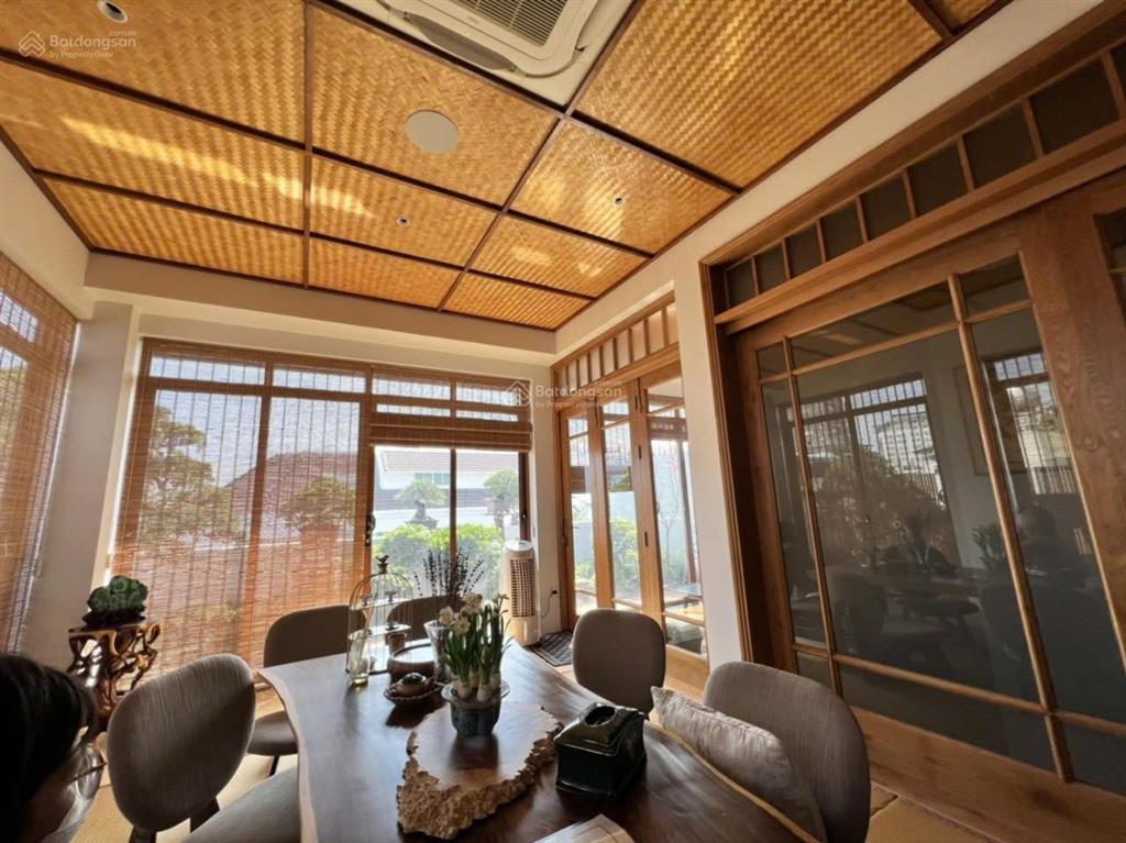 Bán nhà mặt tiền đặng văn ngữ, p14, phú nhuận  4,5 x 22m  3 tầng. giá 25 tỷ