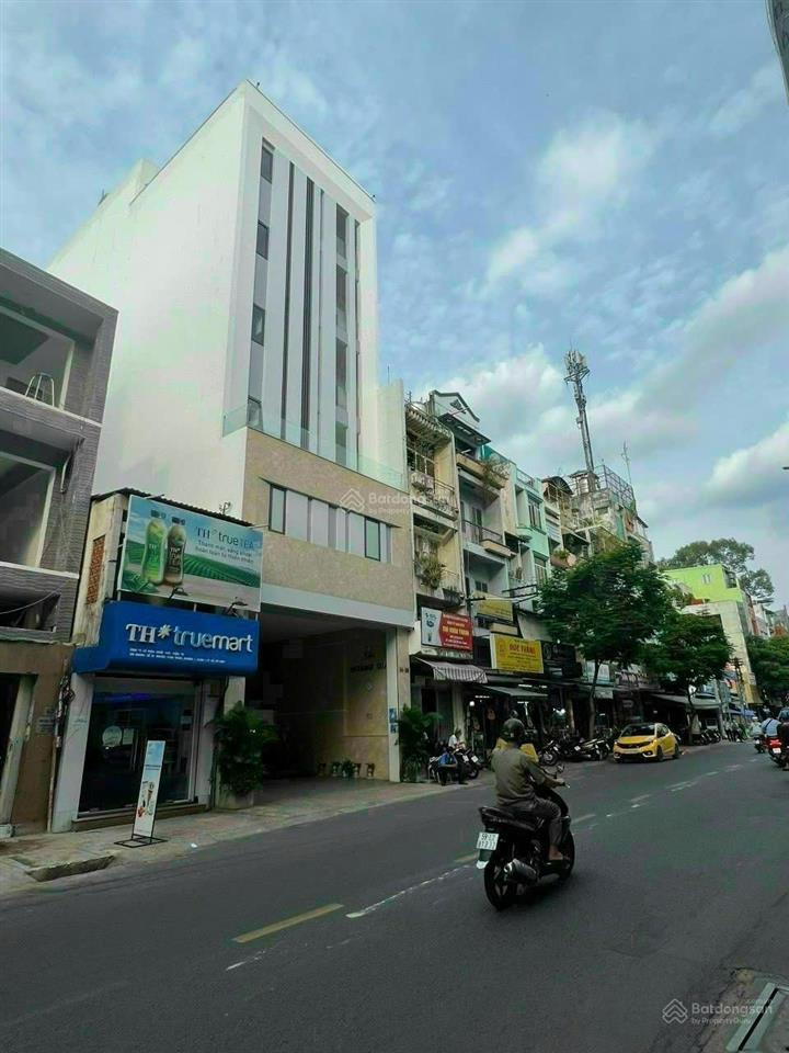 Siêu rẻ  bán nhà mặt tiền nguyễn trọng tuyển, p15, phú nhuận  ngang 5x20m  4 tầng. giá 16,7 tỷ
