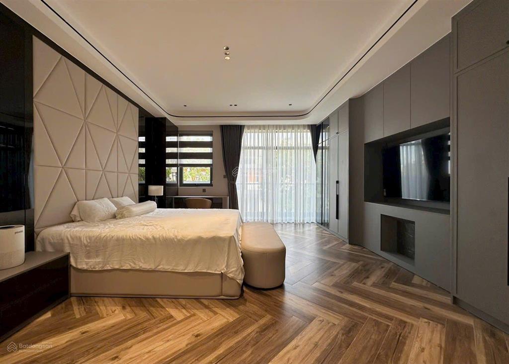 Siêu phẩm  bán nhà mặt tiền đặng dung, tân định, quận 1  ngang 4x16m  5 tầng. giá 23 tỷ tl