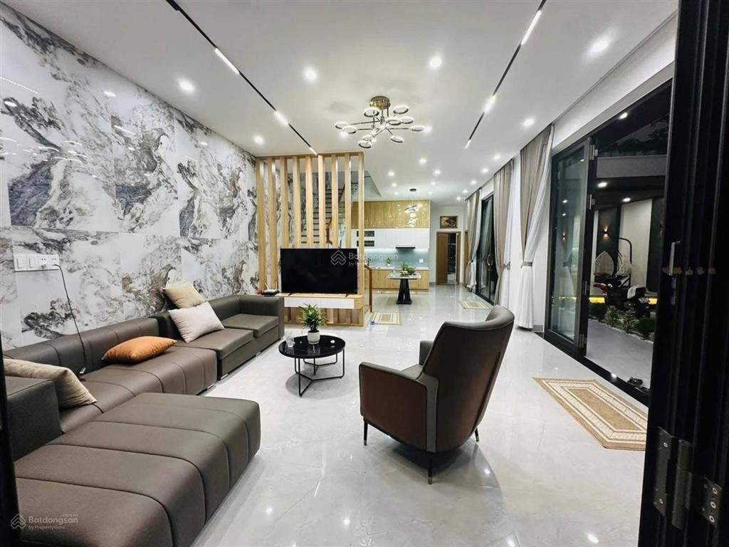 Siêu phẩm  bán nhà mặt tiền đặng dung, tân định, quận 1  ngang 4x16m  5 tầng. giá 23 tỷ tl