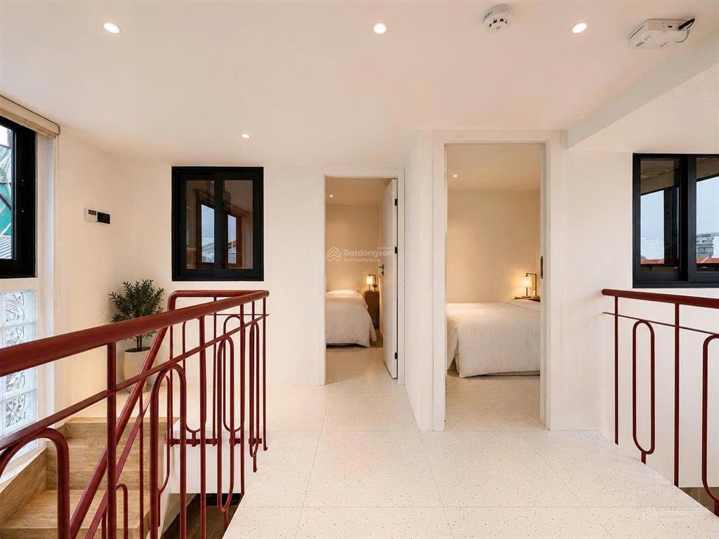Siêu phẩm chdv cao cấp khu sân bay  hồng hà, tân bình  5x20m  hđt 150tr/th  6 tầng  chỉ 29 tỷ