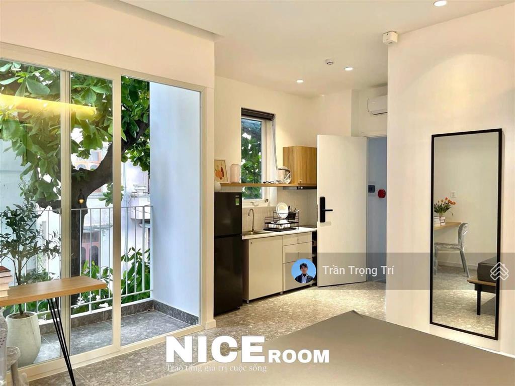 Cho thuê căn hộ studio mới 100%, ban công, đầy đủ ánh sáng ngay ngô tất tố, bình thạnh