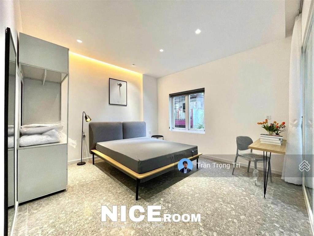 Cho thuê căn hộ studio mới 100%, ban công, đầy đủ ánh sáng ngay ngô tất tố, bình thạnh