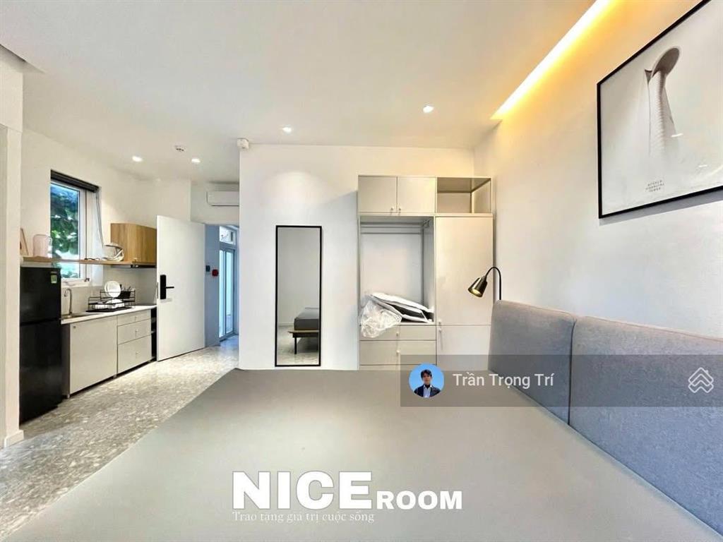 Cho thuê căn hộ studio mới 100%, ban công, đầy đủ ánh sáng ngay ngô tất tố, bình thạnh
