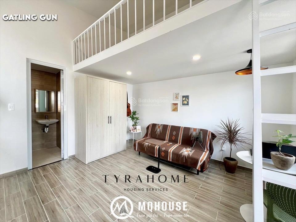 Cho thuê căn hộ duplex mới 100% gần uef, hiu, hutech, full nội thất, cửa sổ trời