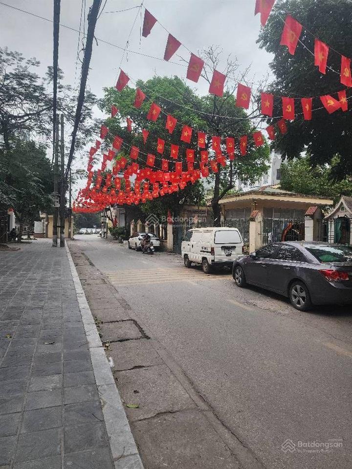 Khuyến lương, đất đẹp. dt 103m2, mt 10m. sổ nét. giá đầu tư 10.6 tỷ
