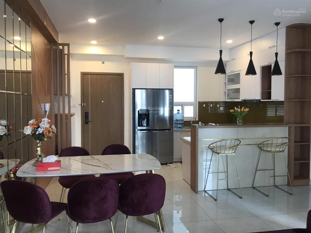 Bán trục căn đẹp  căn góc 3pn 82m2  view hồ bơi  nội thất đầy đủ, richstar novaland