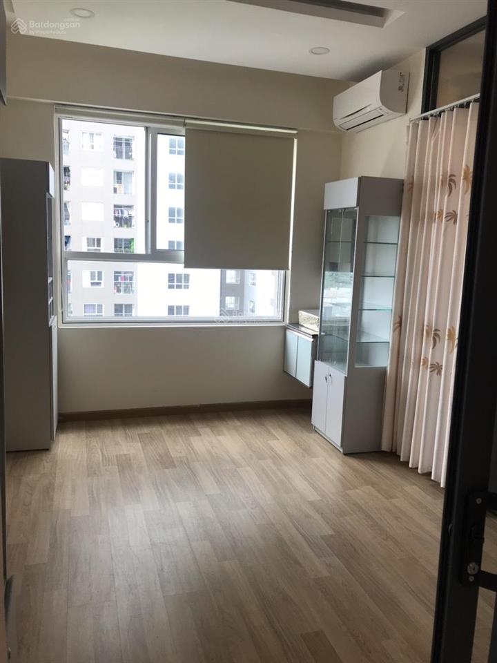 Bán trục căn đẹp  căn góc 3pn 82m2  view hồ bơi  nội thất đầy đủ, richstar novaland