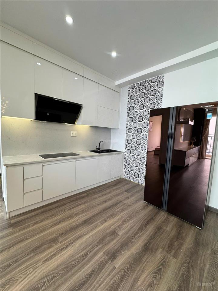 Chính chủ bán  căn góc 3pn 90m2 to nhất  view thành phố  nội thất đầy đủ, nhà mới