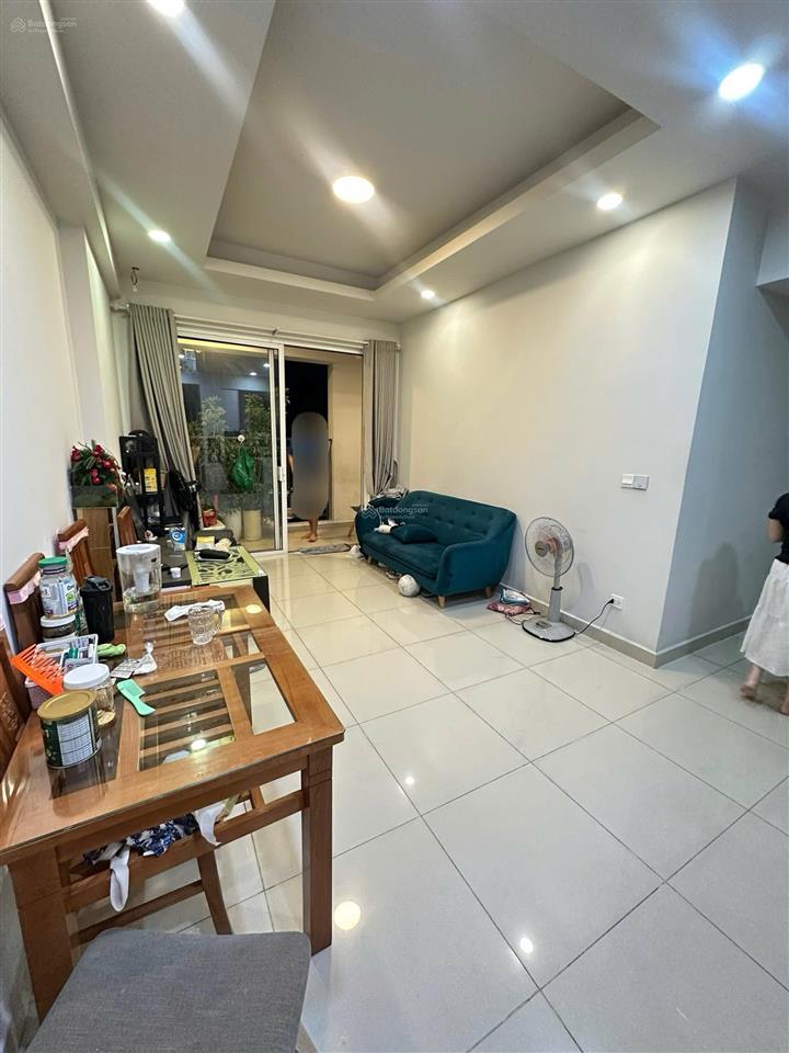 Bán căn 3pn, 2wc 80m2, đủ nội thất, khu 1, nhìn hồ bơi, có sẵn hđ thuê
