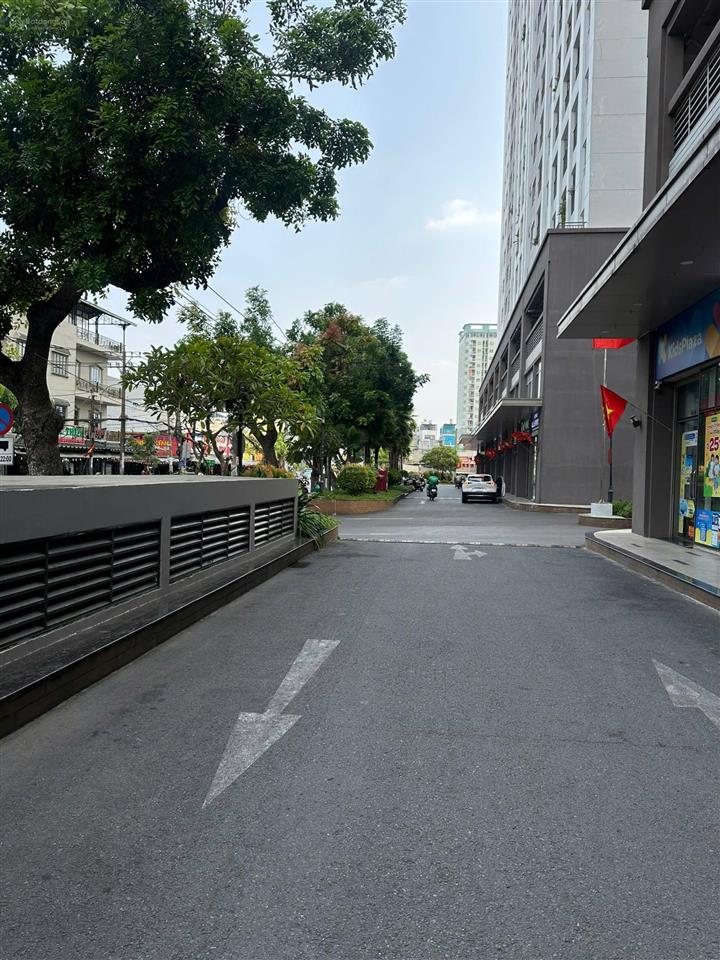Cho thuê shophouse richstar 2 mặt tiền đẹp ngay góc ngã tư đường hoà bình  tô hiệu
