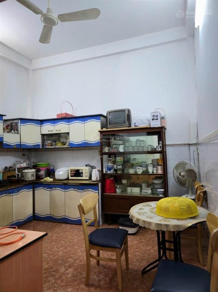 Thạch lam, tân phú 7,5 tỷ, 57m2, 3pn, 2wc, full nội thất, bao đẹp hẻm ô tô thông