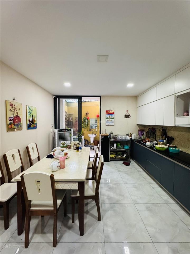 Mặt tiền đường 12m 4 tầng sát đầm sen kinh doanh đỉnh chỉ 10.tỷ