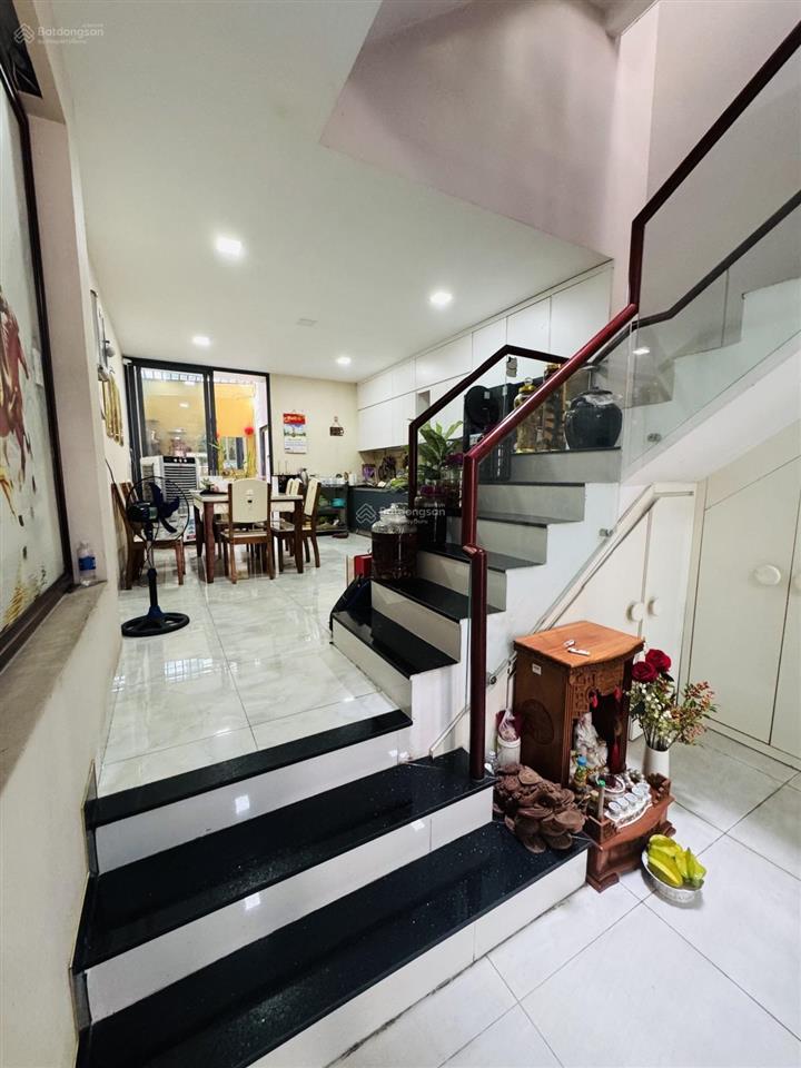 Mặt tiền đường 12m 4 tầng sát đầm sen kinh doanh đỉnh chỉ 10.tỷ