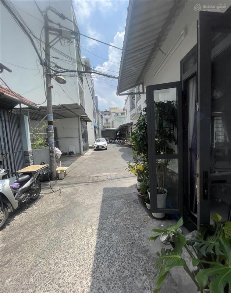 Bán nhà riêng tại nguyễn súy, 6,3 tỷ, 82m2, 3pn, 2wc, 2 tầng không vướng phong thuỷ
