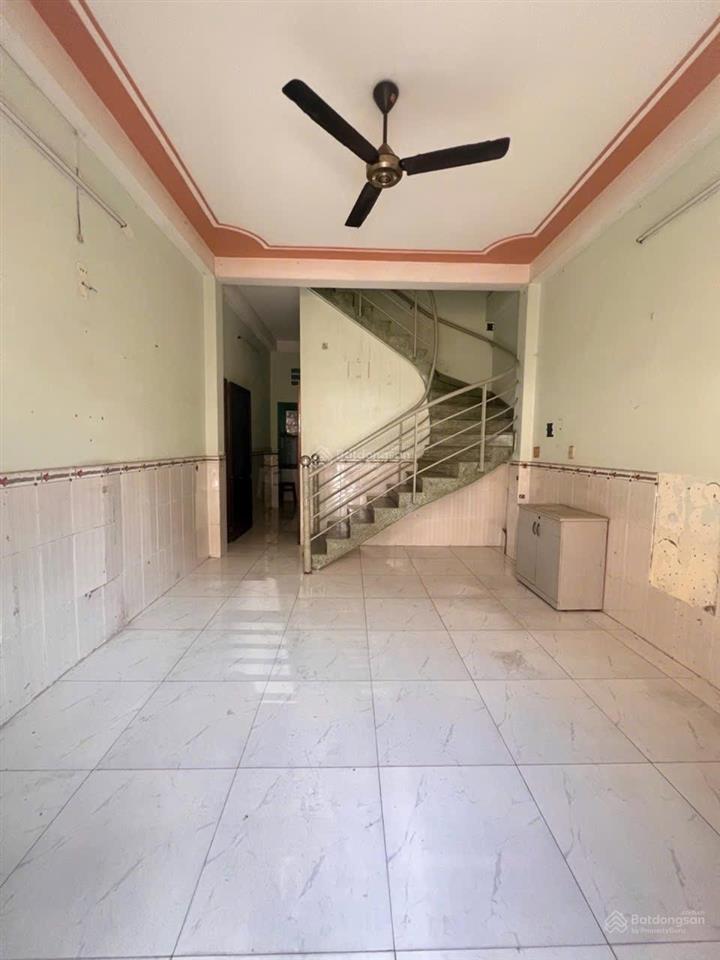 Nhà nguyễn sơn giá tốt chỉ 5.9 tỷ (thương lượng nhẹ)