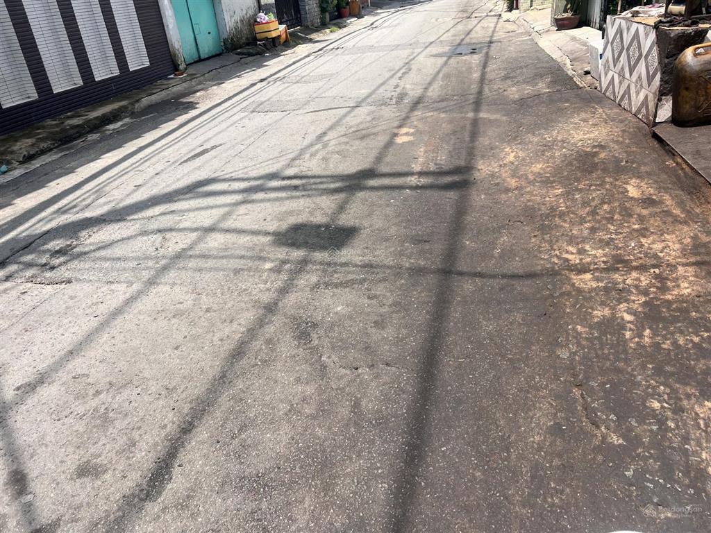 Tô hiệu tân phú | ô tô đậu cửa | nhà mới vào ở liền 76m m2 3pn 6,570 tỷ