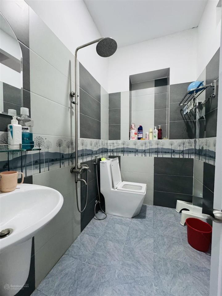 Tô hiệu tân phú | ô tô đậu cửa | nhà mới vào ở liền 76m m2 3pn 6,570 tỷ