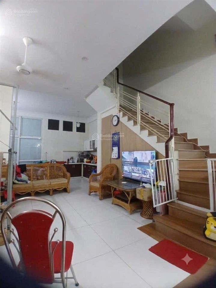 Bán np 4pn, 4wc, 100m2 tại tây thạnh, 10,99 tỷ, view đẹp hàng hot
