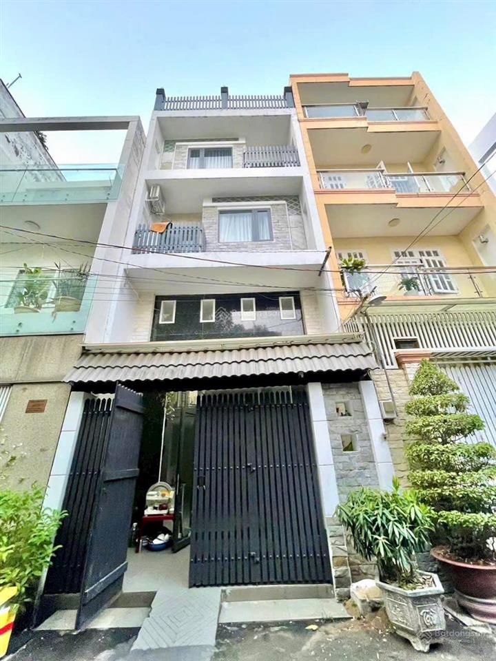 Nhà đẹp khu phân lô gò dầu tân quý 4x14m sổ vuông a4, đẹp không lỗi phong thủy