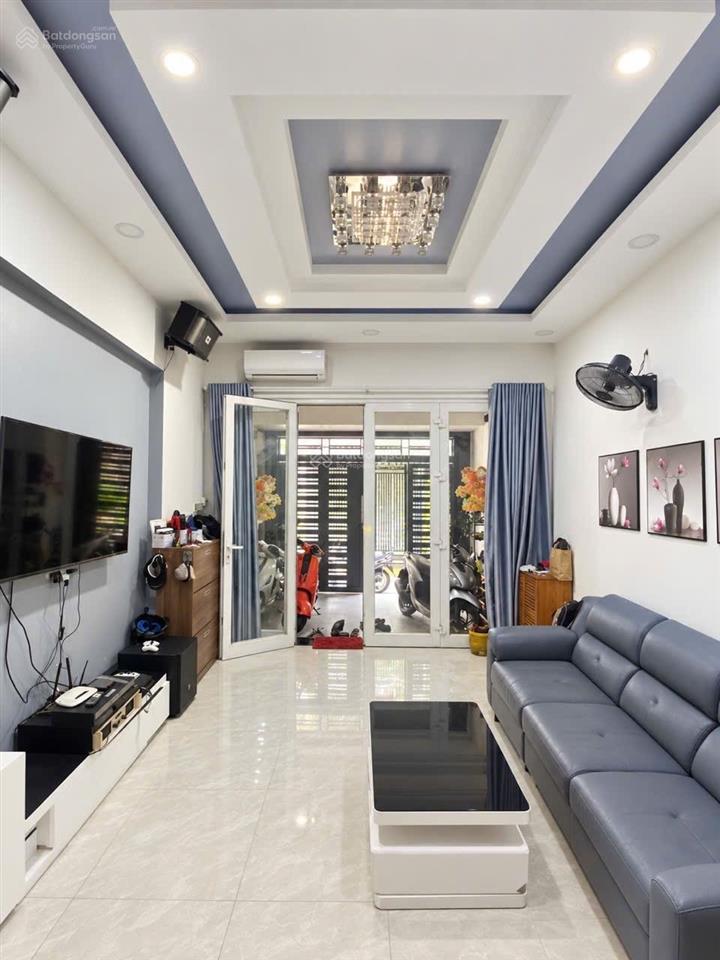 8,4 tỷ 4x20m 4 pn 3 tầng phú thọ hòa tân phú
