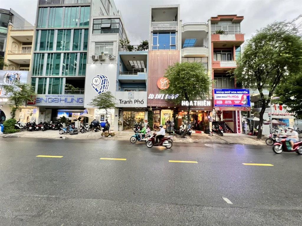 Bán nhà mặt tiền sư vạn hạnh  đoạn vạn hạnh mall | dt 8x18m | 6 tầng| hđt 12.000$/th | giá 60 tỷ