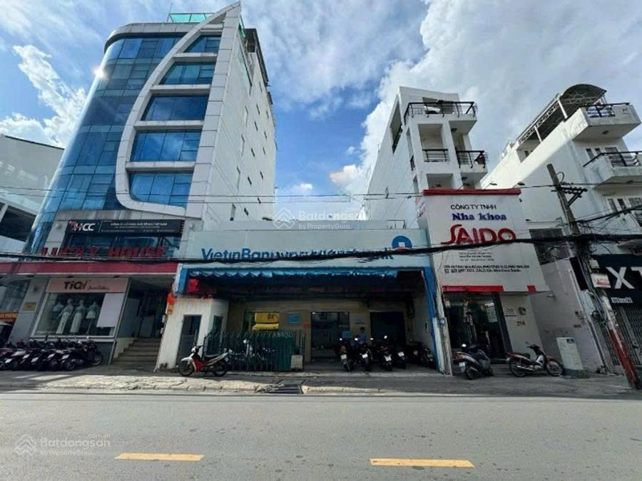 Hạ 6 tỷ bán gấp nhà mặt tiền huỳnh văn bánh, phú nhuận| dt 9x15m| 3 tầng | hđt 120tr/th| còn 35 tỷ