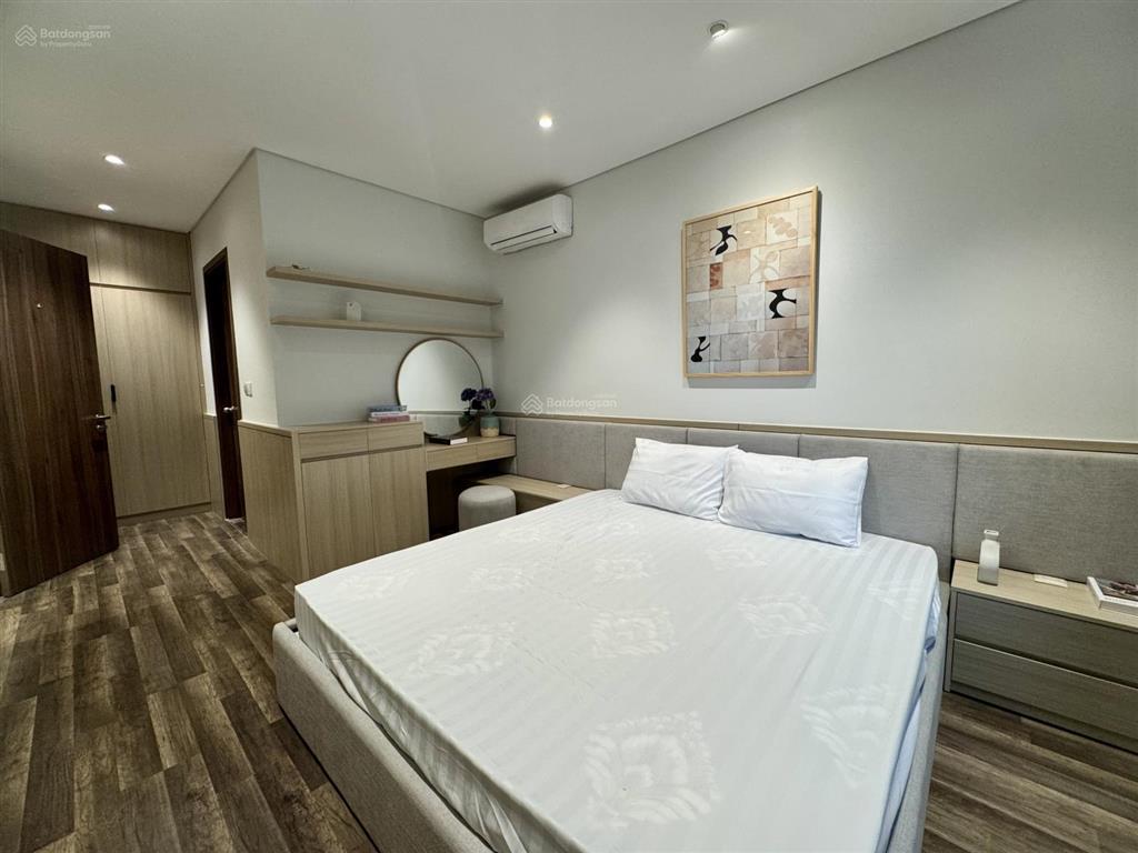 Căn hộ 2pn 86m2 sẵn nội thất chỉ cần xách vali vào ở, phù hợp cho gia đình trẻ cho con đi học