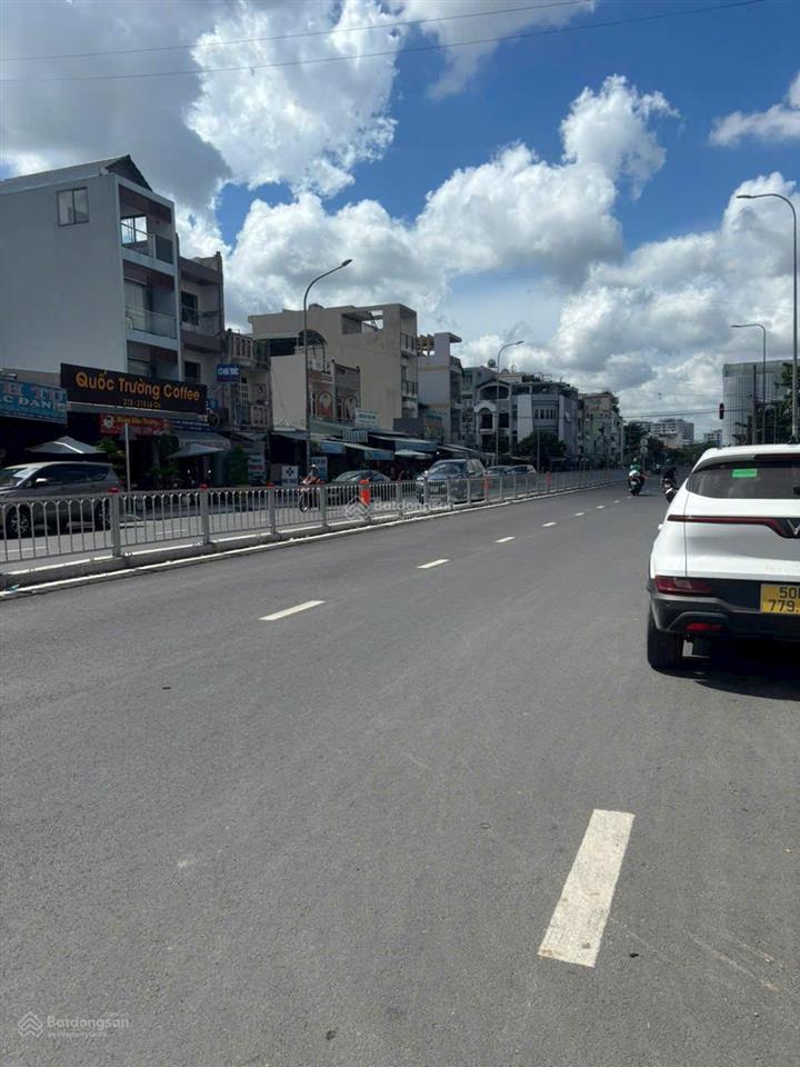Bán nhà mặt tiền đường lê cơ  kdc nam hùng vương, bình tân  đang cho thuê 30 triệu/tháng