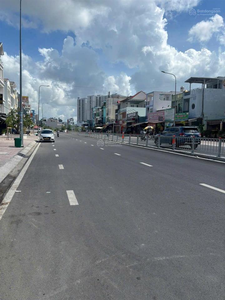 Bán nhà mặt tiền đường lê cơ  kdc nam hùng vương, bình tân  đang cho thuê 30 triệu/tháng