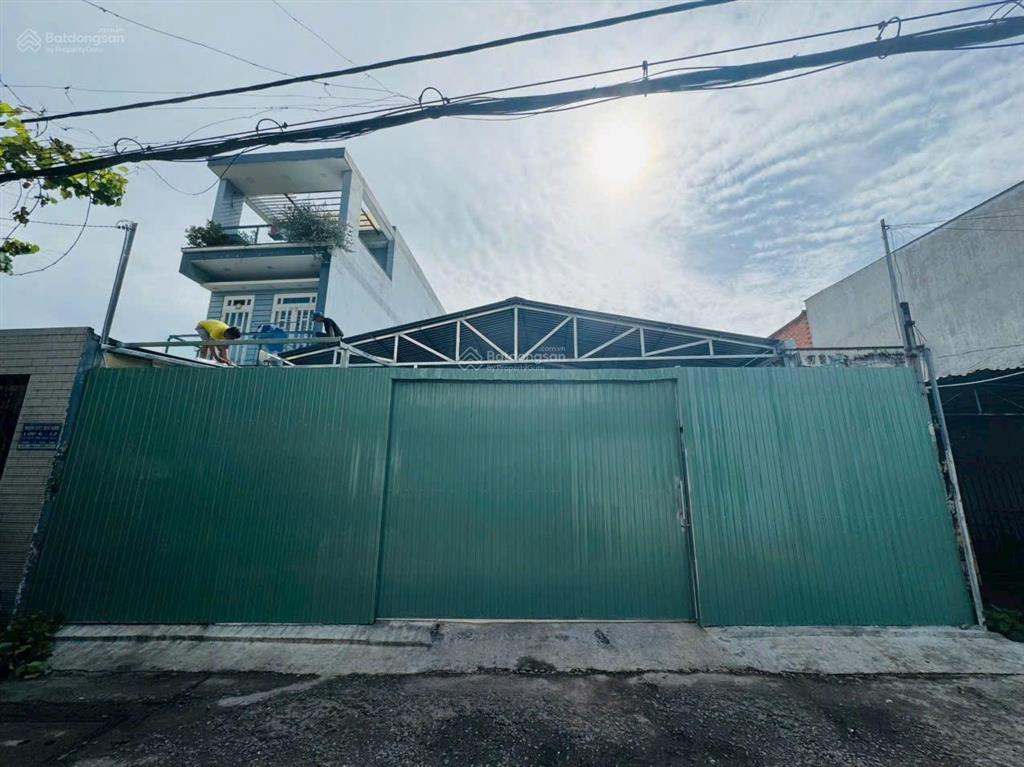 Nhà ngay lê trọng tấn, 5x20m xây cao tầng thích hợp đầu tư làm chdv