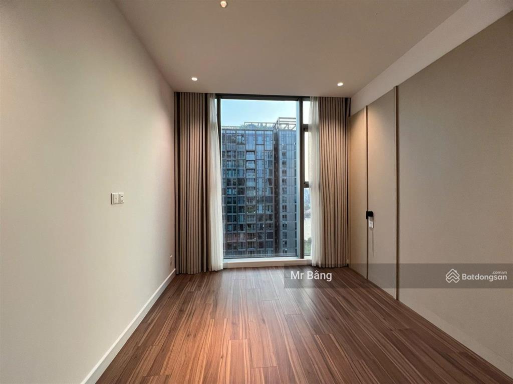 Bán ch linden3pn, 2wc, 127m2 tại empire city thủ thiêm, giá 43tỷ, view đẹp hot!