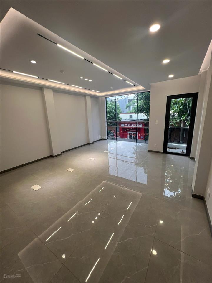 Cho thuê nhà làm văn phòng công ty, 30 triệu/tháng, p. phước long b, q9, hcm