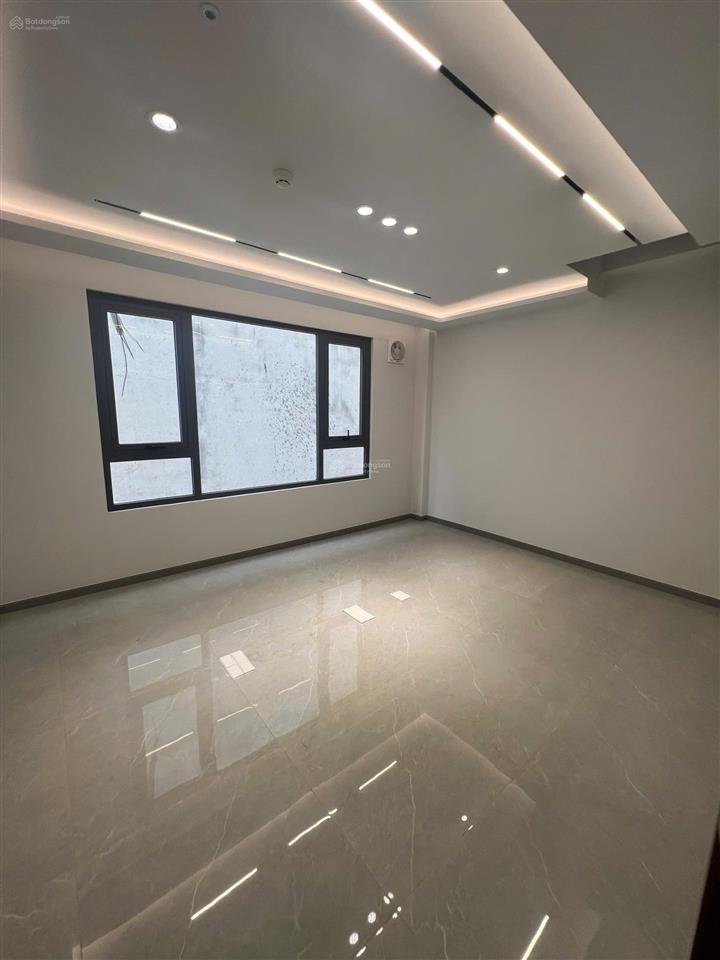 Cho thuê nhà làm văn phòng công ty, 30 triệu/tháng, p. phước long b, q9, hcm